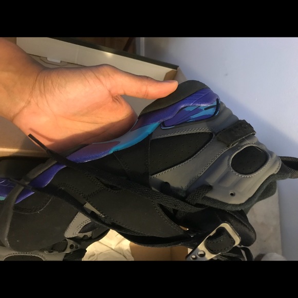 💎😈 Retro 8 Jordan’s Female size 5 Bugs Bunny’s - Picture 6 of 8